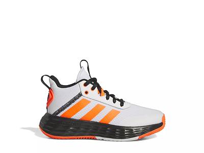 Adidas shoes outlet youth basketball team