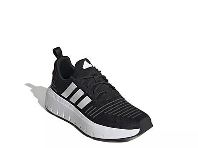 Adidas swift run hot sale core black shoes