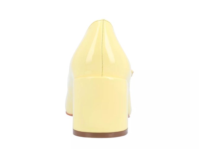 Yellow top pumps dsw