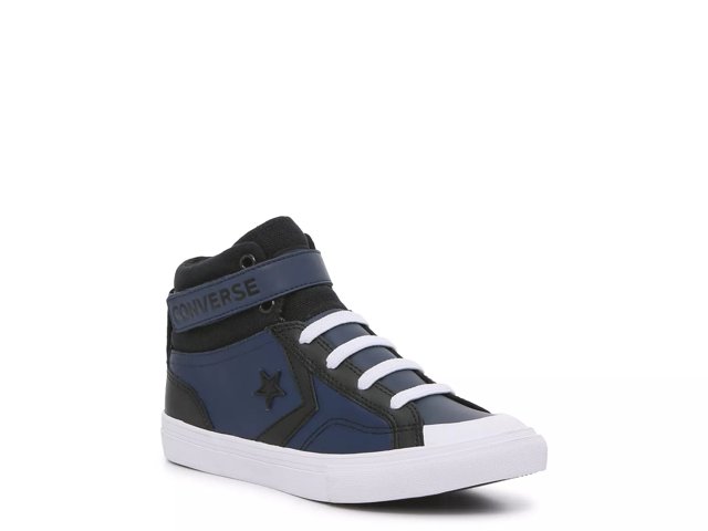 Junior high top 2025 black converse