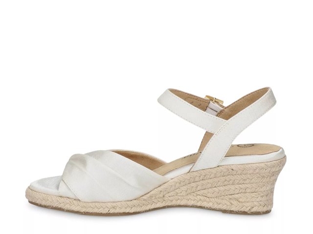 Bella Vita Isabeth Espadrille Wedge Sandal Free Shipping DSW