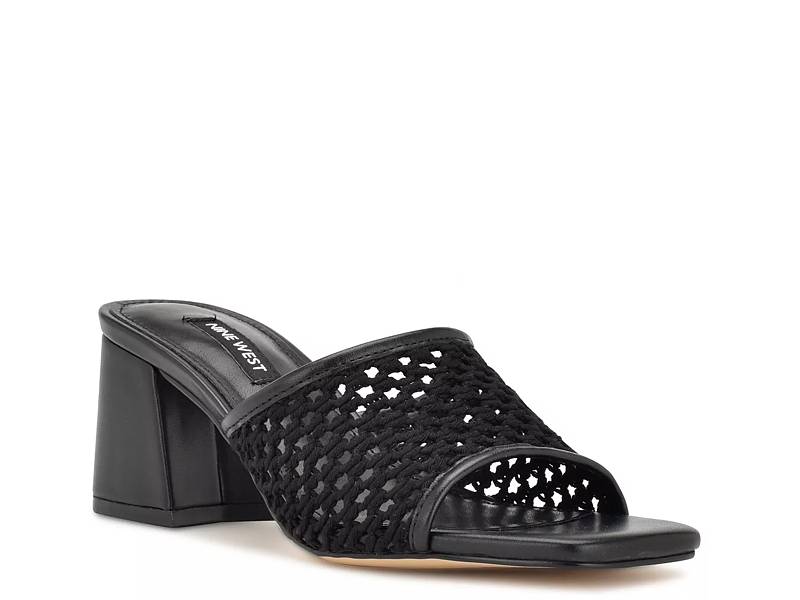 Black sandals at sales dsw