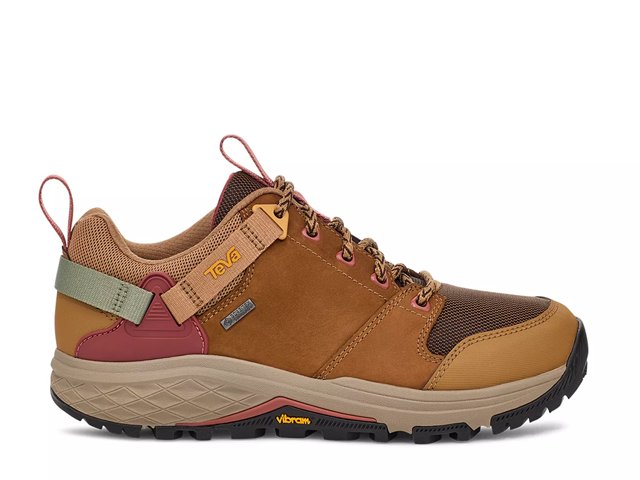Womens hiking shoes dsw 2025