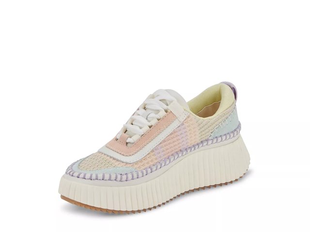 Dsw dolce hotsell vita sneakers