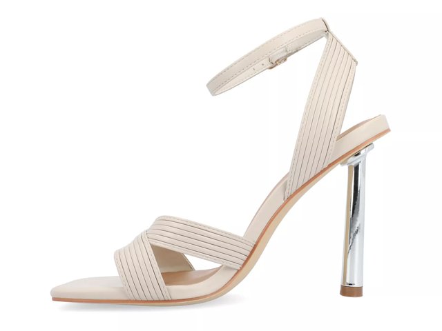 Annett Sandal