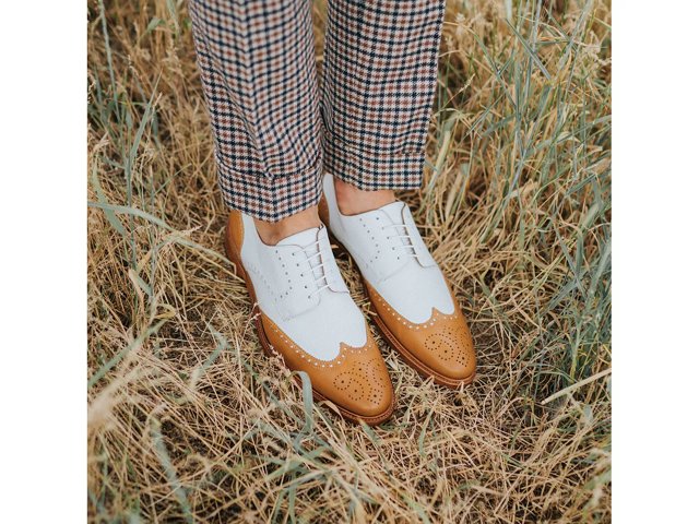 Spectator wingtips shop