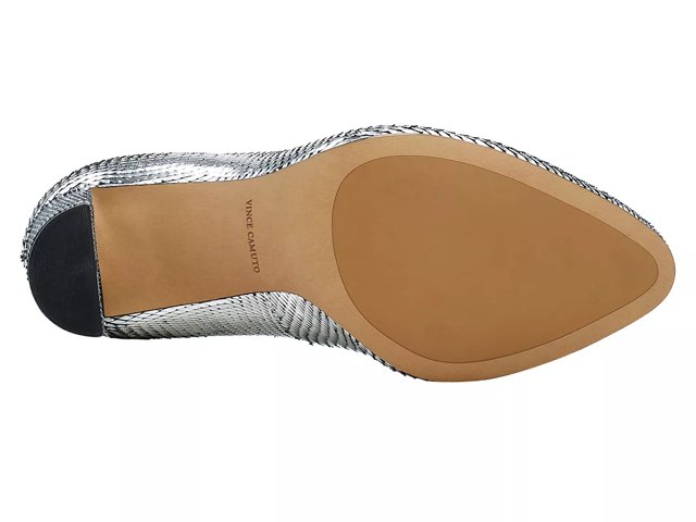 Vince camuto snakeskin on sale pumps