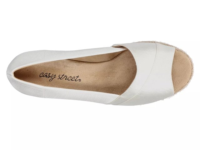 Easy Street Jasper Espadrille Pump