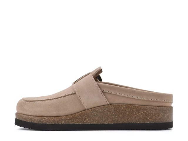 White Mountain Bueno Clog - Free Shipping | DSW