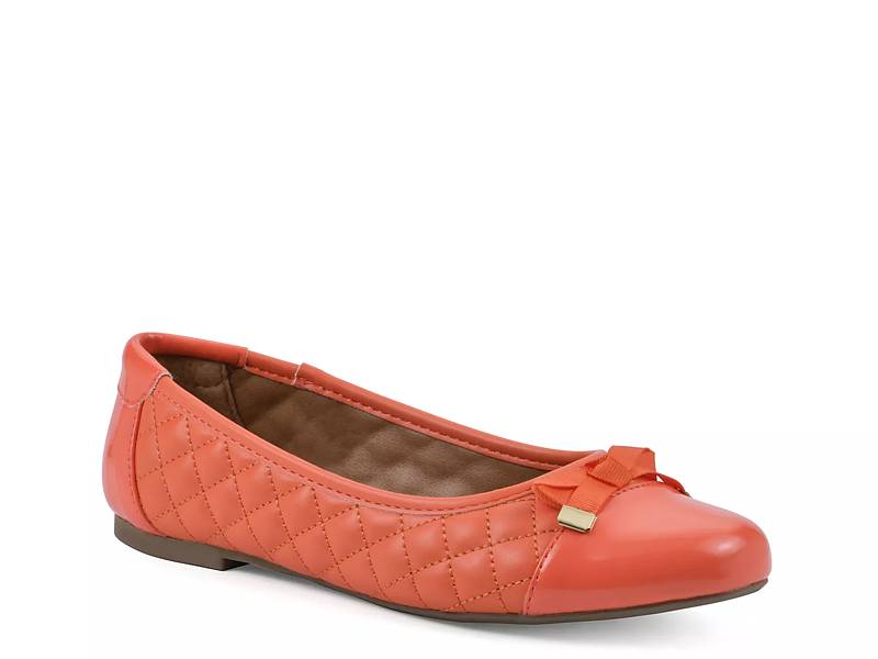 Dsw store scalloped flats