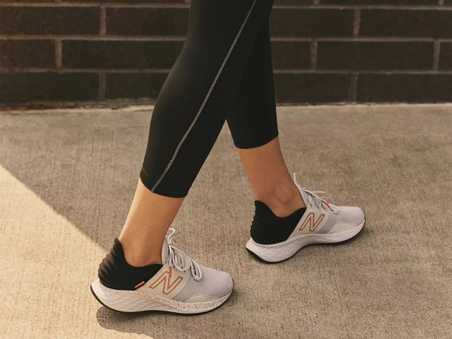 Fresh foam roav sneaker by new balance sale