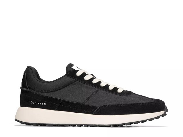 Grand crosscourt running sneaker new arrivals