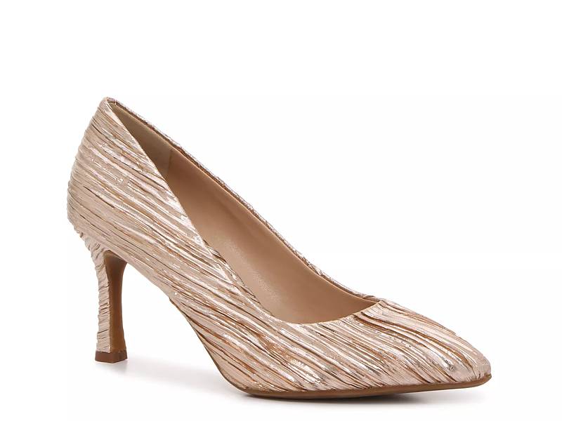 Gold pumps dsw online