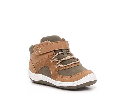 Stride Rite 360 Kids Unisex Cole Sneaker, Size: 11, Brown