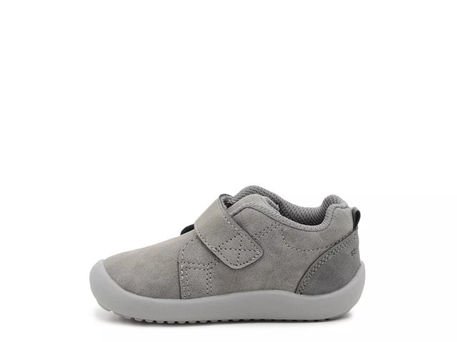 Stride Rite Tristan Sneaker - Kids' - Free Shipping | DSW