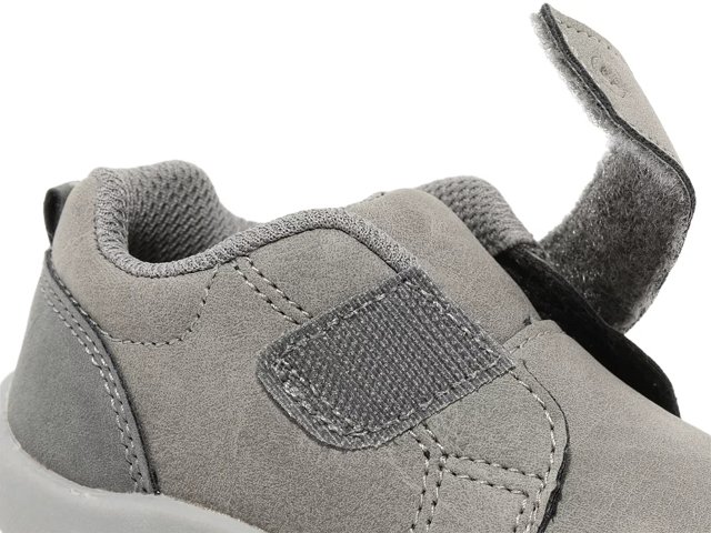 Stride Rite Tristan Sneaker - Kids' - Free Shipping | DSW