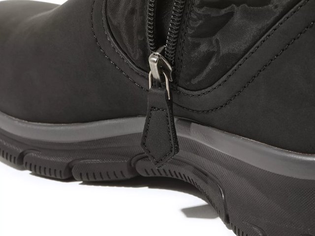 Skechers easy going zip it new arrivals