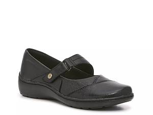 Dsw womens best sale clarks shoes