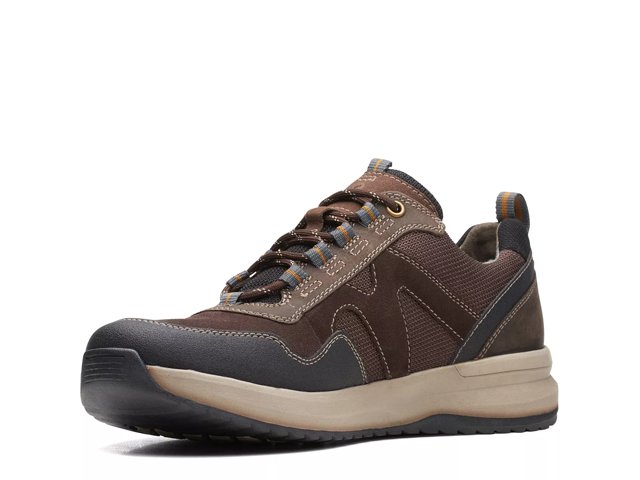 Clarks un coast clearance form