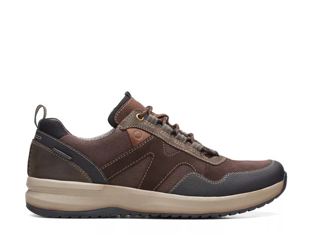 Clarks mens hotsell shoes dsw