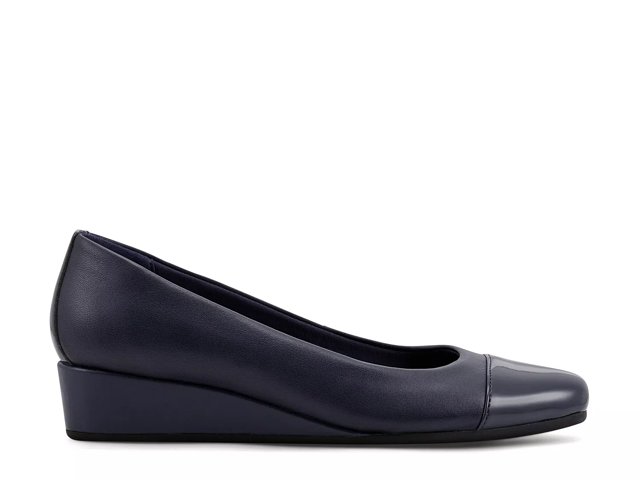 Easy spirit wedge pump sales