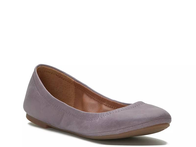 dsw lucky flats