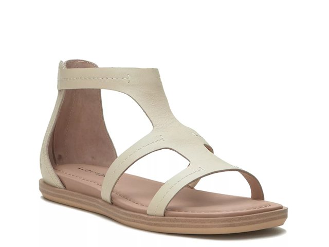 Dsw lucky 2025 sandals