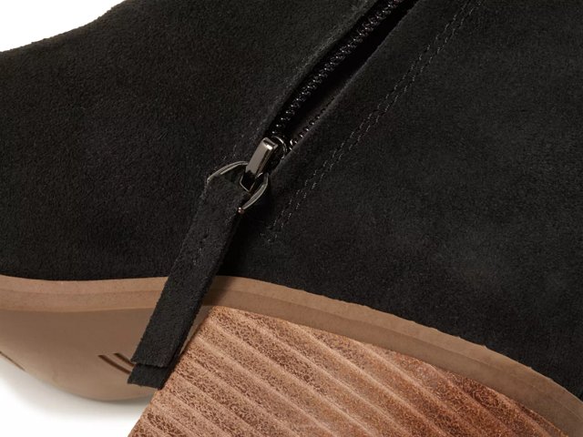 TOMS Juliet Bootie