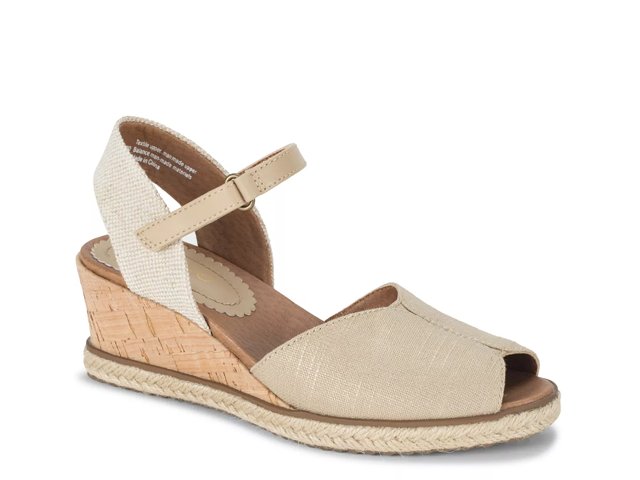 Closed toe top wedges dsw