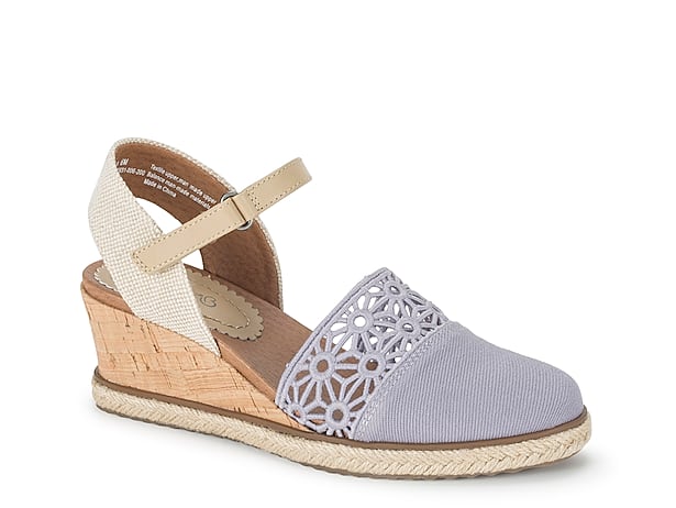 Journee Collection Kedzie Wedge Sandal - Free Shipping | DSW
