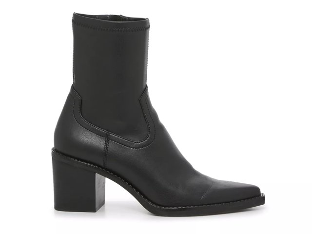 Josiah boots shop