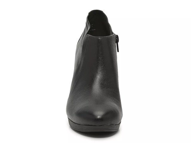 Clarks Ambyr Hope Pump