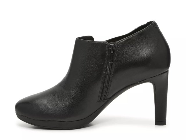 Clarks Ambyr Hope Pump
