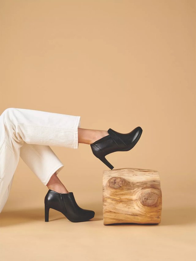 Clarks hope boots store