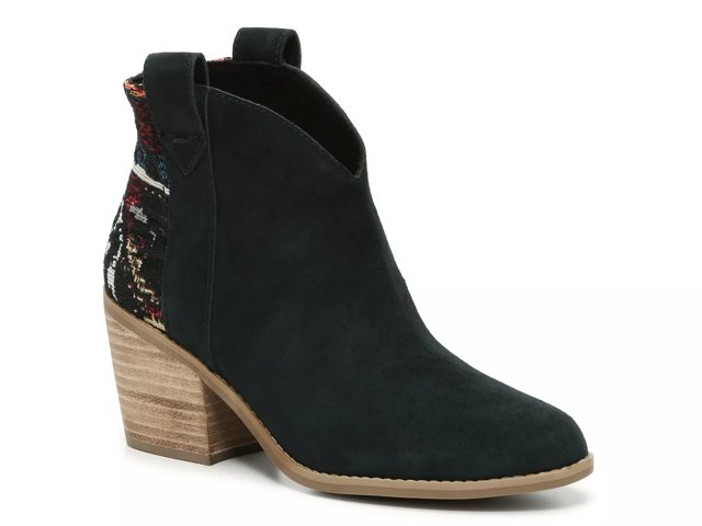 Toms boots dsw deals