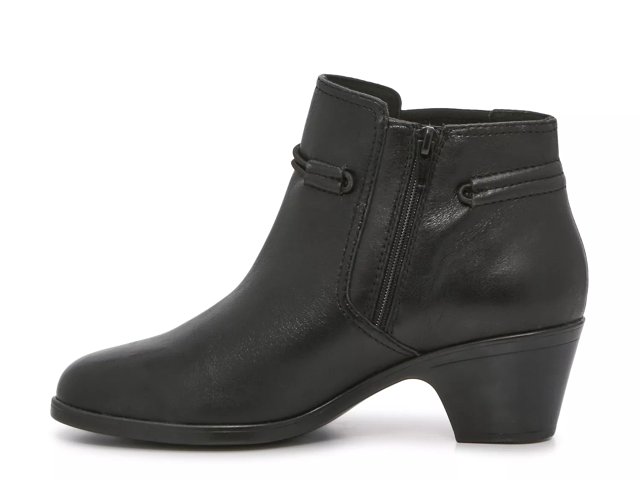 Clarks women's emslie moxie ankle bootie sale