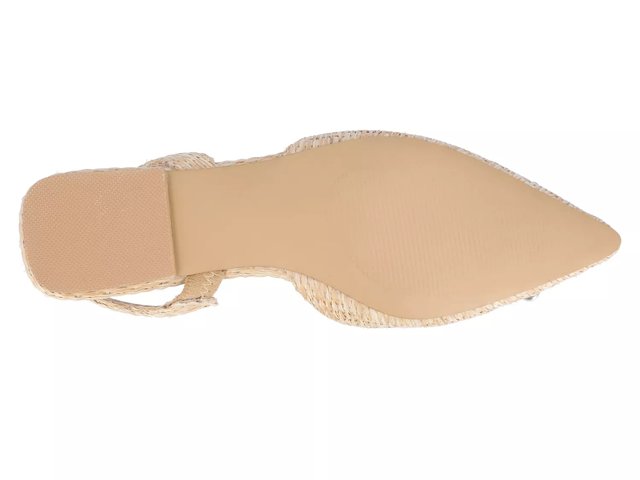 Journee Collection Hannae Flat