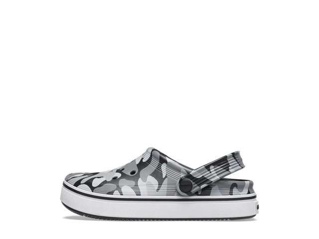Croc sneakers hot sale grey camo