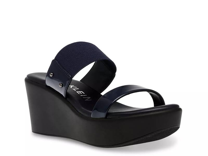 Mia on sale lexi platform