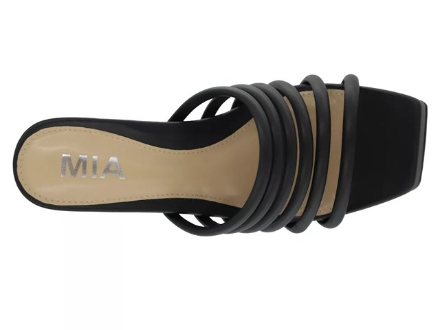 Mia sandals dsw discount