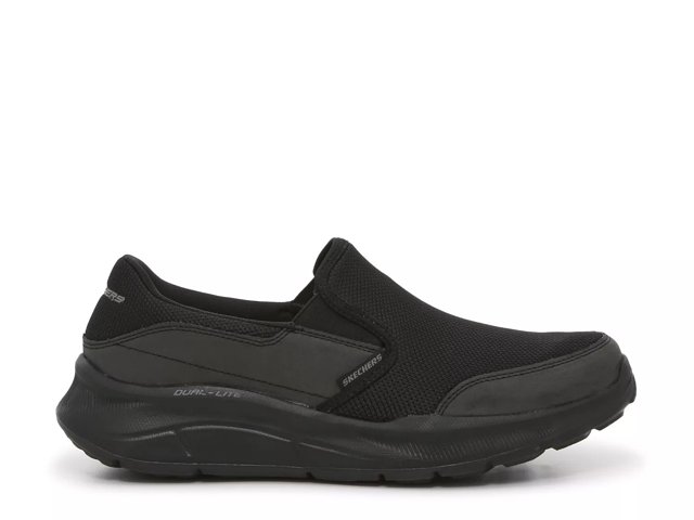 Skechers ultimate walking shoe dual lite sale