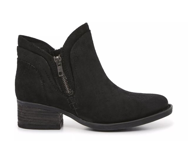 Born black boots online