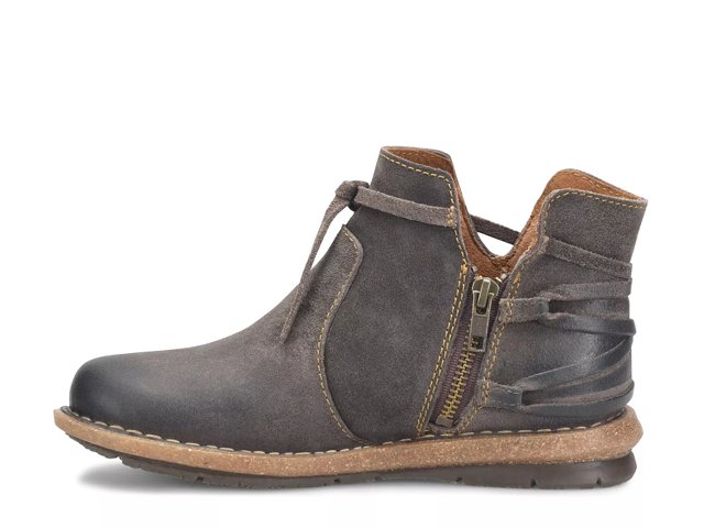 Born boots clearance sale outlet