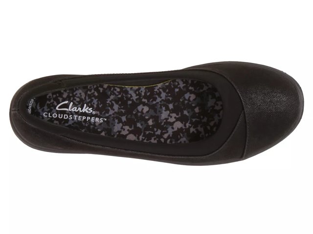 Clarks ayla flats store