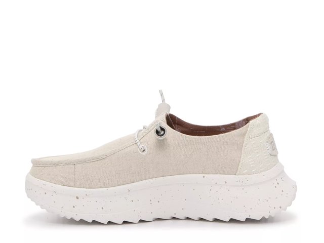 Dsw on sale hey dude