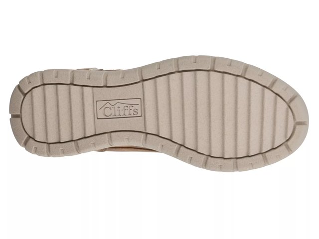White hotsell cliffs shoes