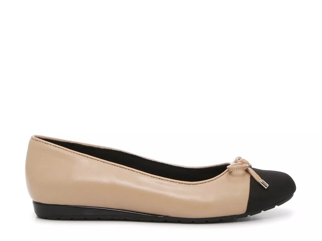 Womens madden girl gemma on sale slip on casual shoe