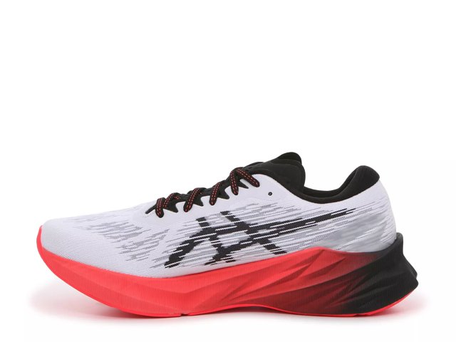 ASICS Men's Novablast 3 Running Shoes