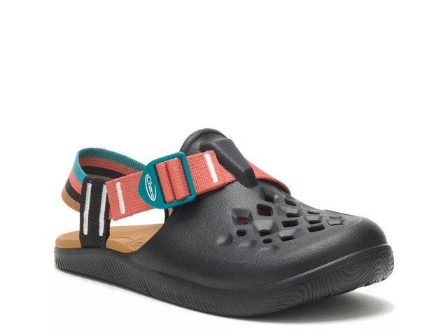 Chacos dsw new arrivals