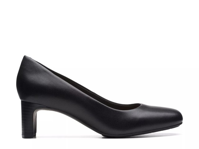 Clarks pumps dsw online